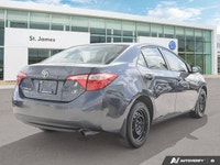* HEATED FRONT BUCKET SEATS. * WINDSHIELD WIPER DE-ICER. * BLUETOOTH CONNECTIVITY. * AUTOMATIC HIGH... (image 4)