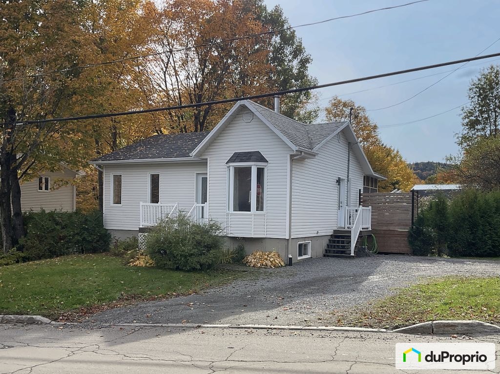 $525,000 - Bungalow for sale in Lac-St-Charles — photo 1