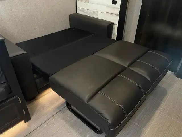 2021 Jayco White Hawk 29BH in Travel Trailers & Campers in St. Albert - Image 7