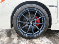 BACK-UP CAMERA, HEATED SEATS, ALL WHEEL DRIVE, BUCKET SEATS, MANUAL TRANSMISSION, AM/FM/CD RADIO, VO... (image 8)