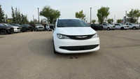 This 2025 JEEP COMPASS LATITUDE LUX 4X4 has the following options Leatherette Seats, Remote Start Sy... (image 3)