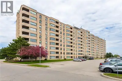 Welcome to the recently renovated Cambridge Grand.... A bright and modern 2-bedroom/ 1 bath condo av...