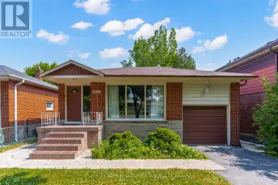 Bunga-hello! Behold this impeccably maintained family bungalow in the bull's-eye of coveted Eatonvil...