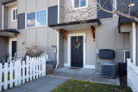 Bright & Modern 2 Bedroom Townhome With Double Garage! Kelowna Preview