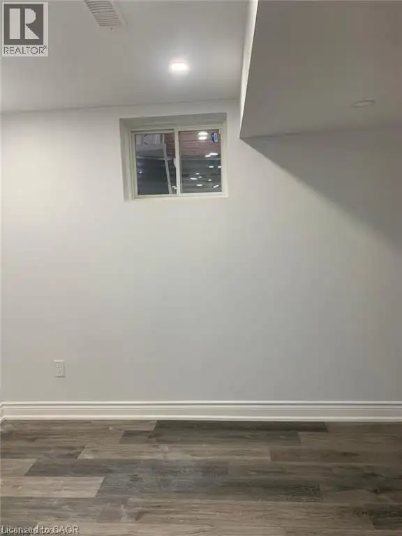 1005 FARMSTEAD Drive Unit# Basement Milton, Ontario in Long Term Rentals in Oakville / Halton Region - Image 8