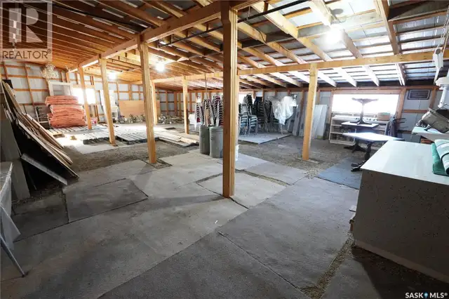 408 MAIN STREET Gravelbourg, Saskatchewan in Commercial & Office Space for Sale in Moose Jaw - Image 34