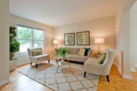 SPACIOUS 3 BEDROOM TOWNHOUSEFOR RENT ON FAMILY-ORIENTED PROPERTY IN NORTH OSHAWA! SELECT SUITES REVI... (image 2)