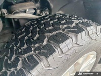 4WD Double Cab 147 SLE ... Engine: Gas V8 5.3L/ Other Equipment ENGINE 5.3L ECOTEC3 V8 (355 hp [265... (image 9)