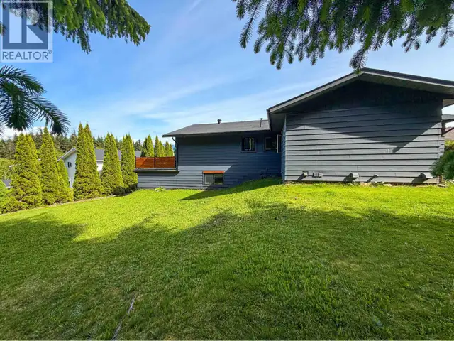 87 ANGLE STREET Kitimat, British Columbia in Houses for Sale in Kitimat - Image 33