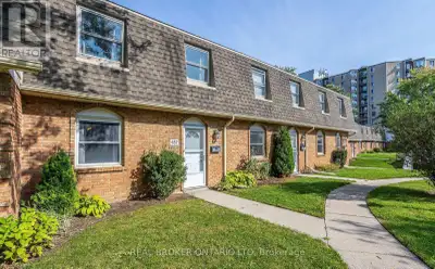 Welcome to 457 Wilkins Street in Lockwood Park, South London! This beautifully updated 3-bedroom, 2....