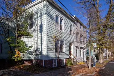 AVAILABLE NOW OR MAY 1ST!!! ONLY $765 PER PERSON!!! THREE BEDROOM!!! PET FRIENDLY!!! VIRTUAL TOUR: h...