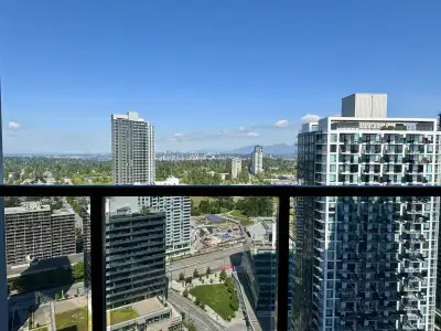 3003 13745 GEORGE JUNCTION Surrey, British Columbia