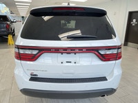 3.6L V6. 8 Speed Auto. 7 Passengers. Folding Rear Seats. All Wheel Drive. Cloth Interior. Touchscree... (image 3)