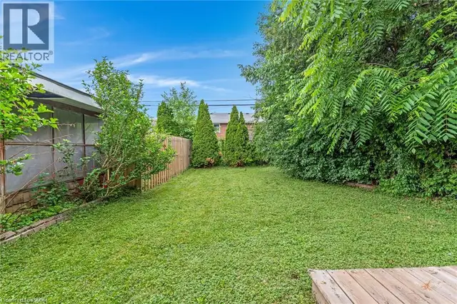 805 ROCKWAY Drive Kitchener, Ontario in Houses for Sale in Kitchener / Waterloo - Image 21