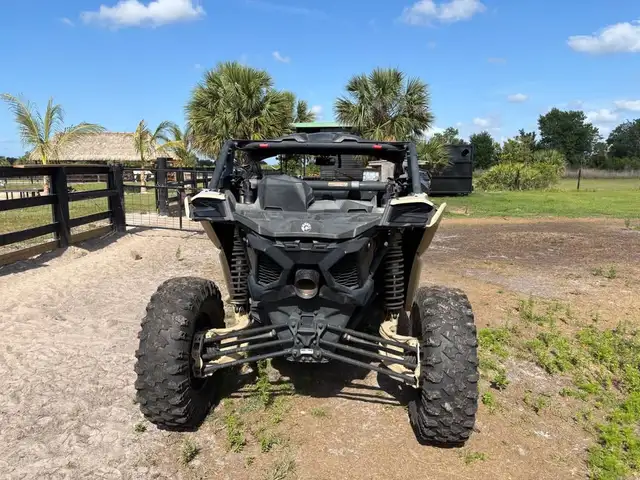 2021 CAN-AM MAVERICK X3 MAX X RS TURBO RR 900CC - BLACK in ATVs in Delta/Surrey/Langley - Image 7