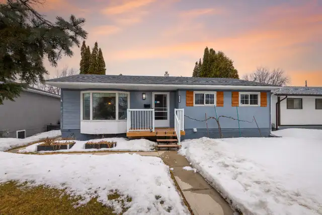 OH! Extensively Renovated 4dbrm Bungalow w/ 3-Season Sunroom!