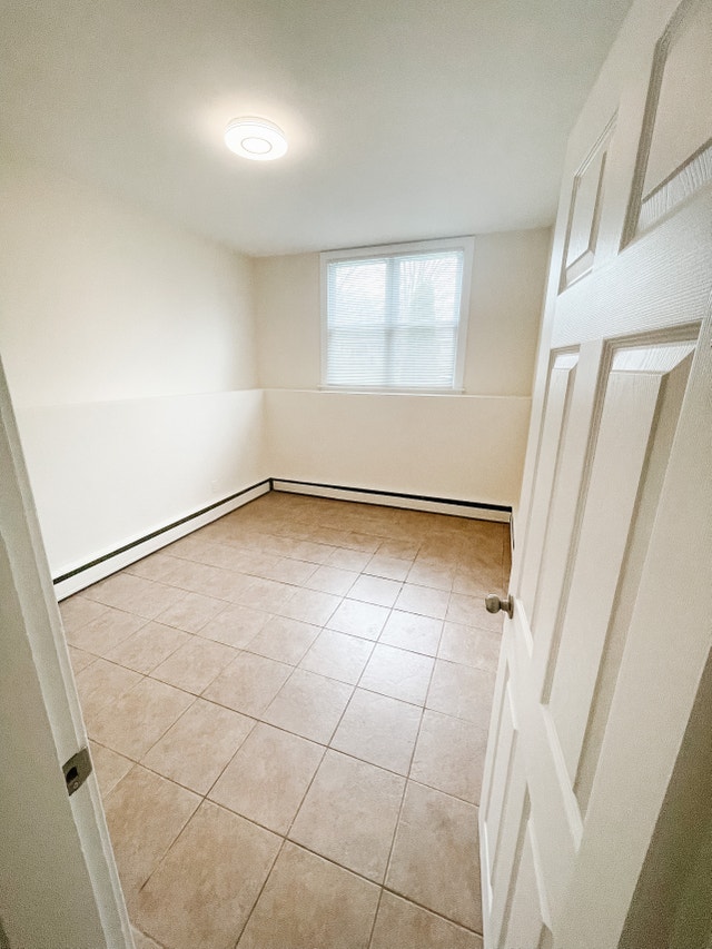 Downtown Heated One Bedroom June 1st Long Term Rentals