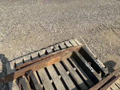 38" Forks, 20" high, 5" wide Forklift Tines, 1 ¾" thick Set of 2 - Stock #B131 $400 .