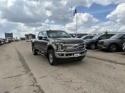 See Dealer Website for Details. Ford Super Duty F-250 SRW Lariat 2019 ... Engine: 8 Cylinder Engine...