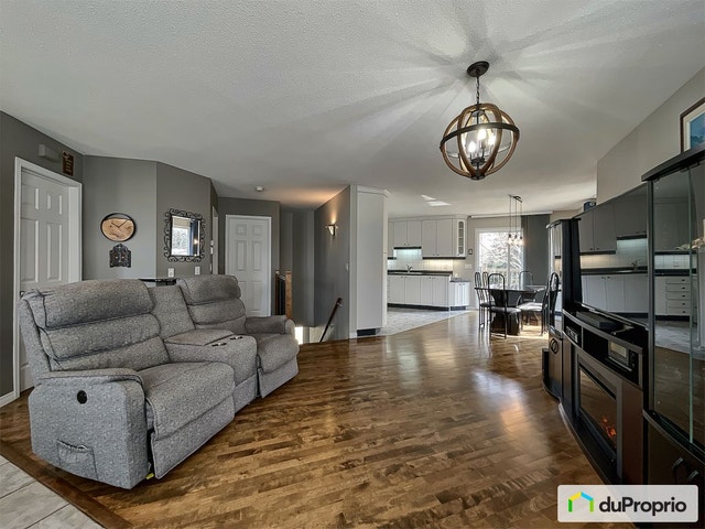 $410,000 - Bungalow for sale in Nantes — photo 2