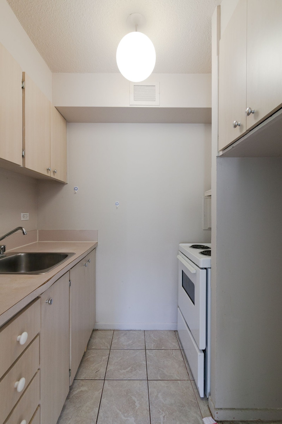 Studio apartment near Guy - Concordia - ID 1386 3