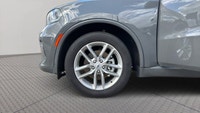 7-passenger seating | All Wheel Drive | Heated Seats | Remote Start | If you want an aggressive, fam... (image 9)