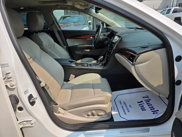 2017 Cadillac ATS Sedan5597317420921753618