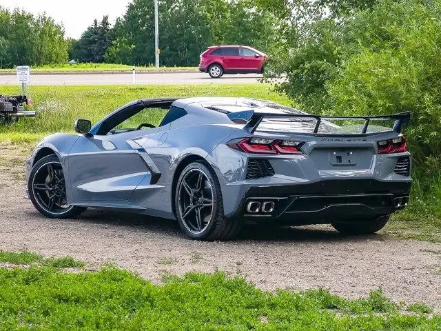 2025 Chevrolet Corvette 2LT in Cars & Trucks in Edmonton - Image 8
