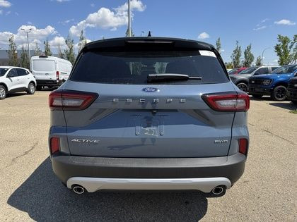 2025 Ford Escape ACTIVE w/COLD WEATHER PKG & PWR LIFTGATE in Cars & Trucks in Edmonton - Image 4