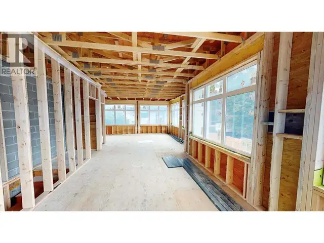 704 Cliff Avenue Enderby, British Columbia in Commercial & Office Space for Rent in Prince Rupert - Image 21