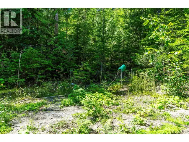 3560 Eagle Bay Road Eagle Bay, British Columbia in Land for Sale in Kamloops - Image 33