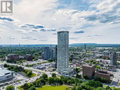 Imagine waking up on the 34TH FLOOR where your SOUTH FACING view serves UNREAL PANORAMAS of Dow's La...