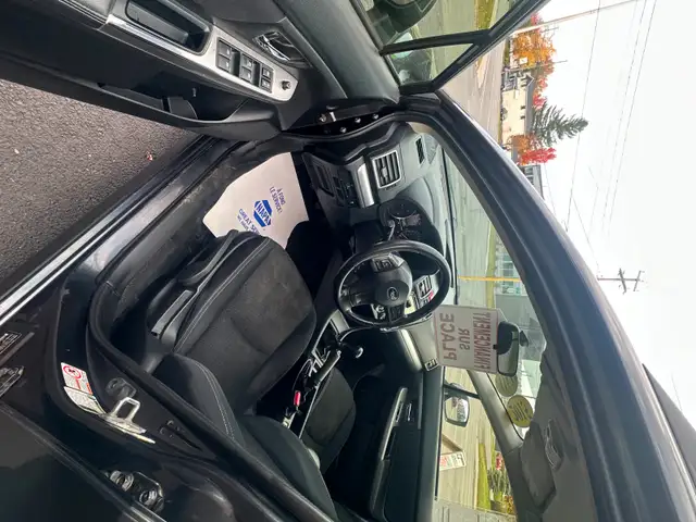 Subaru Crosstrek Premium 2015 in Cars & Trucks in St-Georges-de-Beauce - Image 8