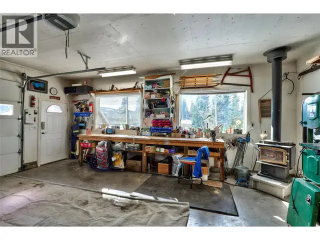 3848 RAINBOW/3861 WATER ST Drive Kamloops, British Columbia in Houses for Sale in Kamloops - Image 33