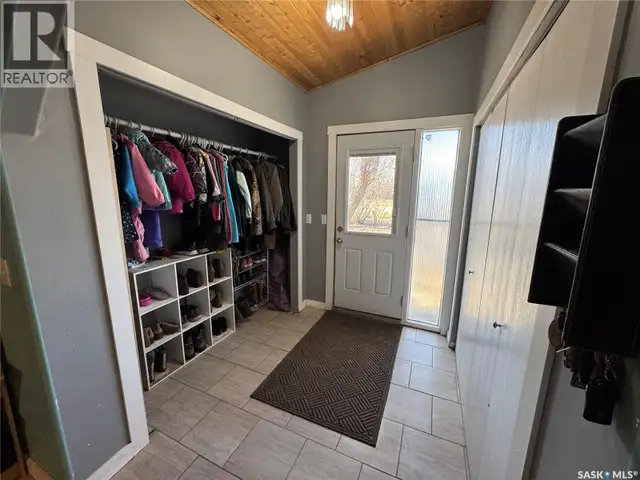 1 Saskatchewan AVENUE Griffin Rm No. 66, Saskatchewan in Houses for Sale in Regina - Image 3
