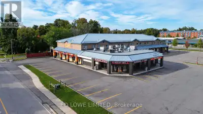 Excellent leasing opportunity in a well-positioned commercial plaza on busy Innisfil Beach Road in I...