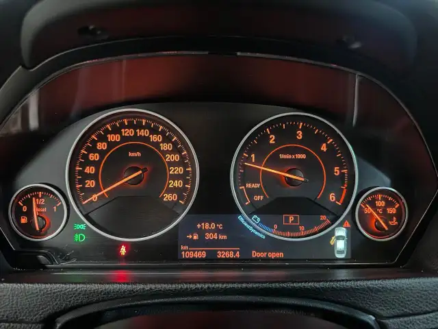 2018 BMW 3 Series 328d XDRIVE | LUXURY PKG | SUNROOF | NAVI in Cars & Trucks in City of Toronto - Image 29