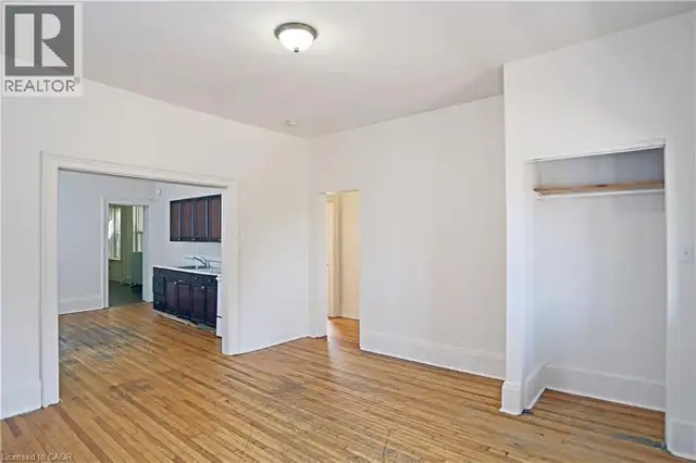 116 WEBER Street E Kitchener, Ontario in Houses for Sale in Kitchener / Waterloo - Image 4