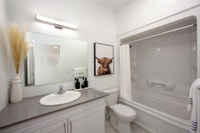 STUNNING APARTMENT RENTALS IN NORTH BARRIE! STEPS TO GEORGIAN MALL! LIMITED TIME OFFER: RECEIVE ONE... (image 8)