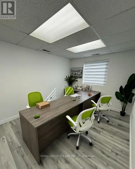 156-160 NEWBOLD COURT London South (South Z), Ontario in Commercial & Office Space for Rent in London - Image 5