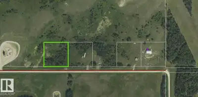 Looking for space, privacy, and fresh air? This 2.5-acre property offers affordable acreage living w...