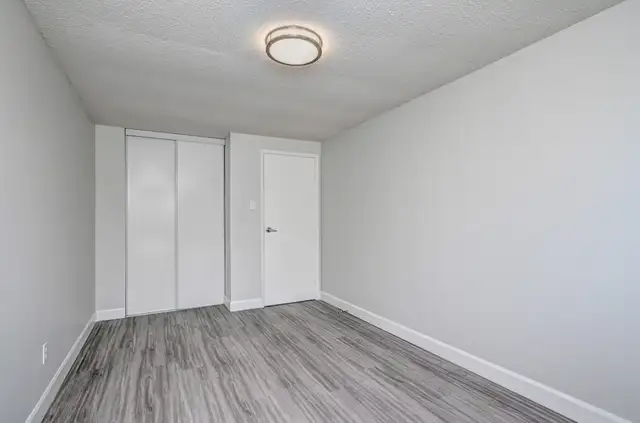 New Hamburg 1 Bedroom Apartment for Rent: in Long Term Rentals in Kitchener / Waterloo - Image 16