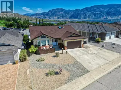 Walk-out Bungalow – Steps to Golf & Minutes to Downtown Osoyoos This charming home is ideally locate...