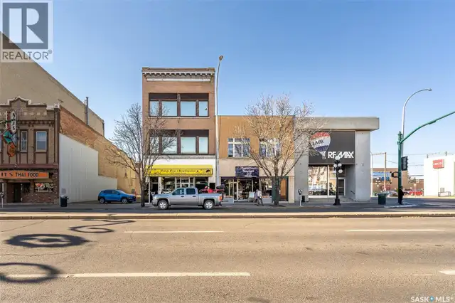 130 Main STREET N Moose Jaw, Saskatchewan in Commercial & Office Space for Sale in Moose Jaw - Image 2