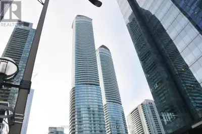 3607 - 14 YORK STREET Toronto (Waterfront Communities), Ontario