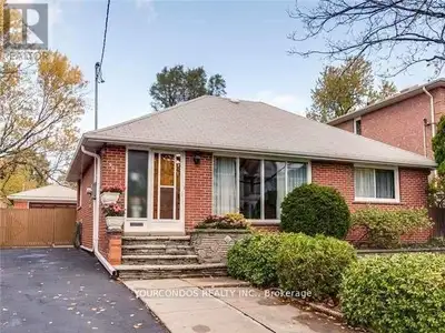 308 MAPLEHURST AVENUE Toronto (Willowdale East), Ontario