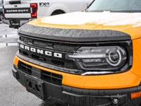 // ACCIDENT FREE! // // SINGLE OWNER! // Discover the adventure-ready 2023 Ford Bronco Sport Outer B... (image 7)