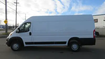 2023 DODGE RAM 3500 PROMASTER AMVIC Licensed Dealership Financing is Available (oac) - 3.6L V6 GAS -...