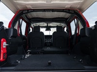 Welcome to Barrie Dodge Chrysler Jeep. Turbocharged Engine The 2025 Jeep Wrangler Sport S stands out... (image 8)