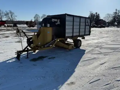 Therrien S/A Sweeper Vac PTO-drive 7' leaf pickup 6 X 10 hydraulic dump box Therrien & Fils Sweeper...
